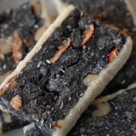 【斌哥优选】核桃五黑奶酥。云南大块核桃仁+五种黑色谷物。麦芽糖醇代替蔗糖，甜而不腻，老人小孩放心吃，