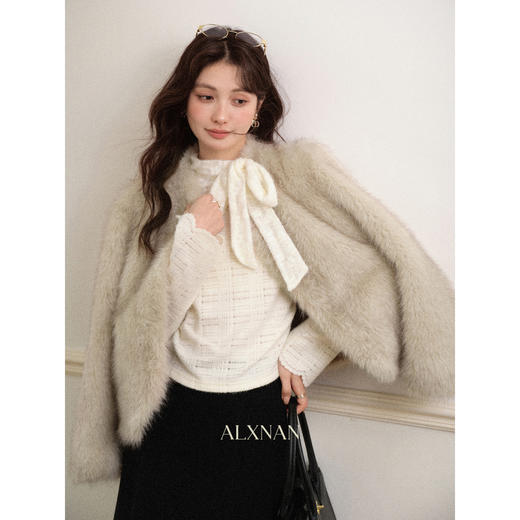 鹿向南「巴黎拿铁」米白色毛绒短款外套女秋冬宽松保暖皮草上衣 商品图4