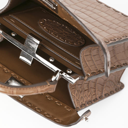 ROMI STUDIO 首饰袋 新加坡进口手工打磨鳄鱼皮手提包RWCLP36987 商品图7