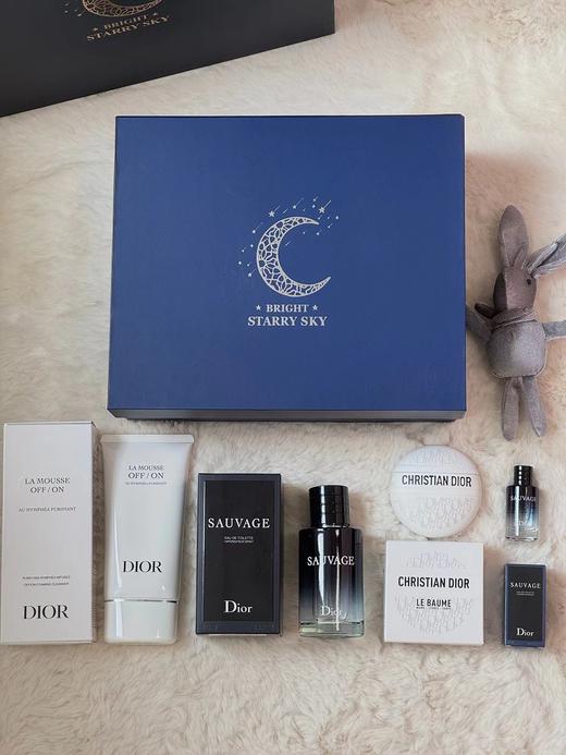 D121556圣诞节日里男同胞的礼物洗面奶香水礼盒 商品图8