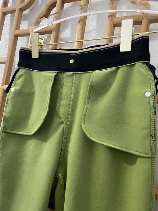 「断码清仓」牛油果加绒保暖小黑裤 M码 ZFYY230 商品图3