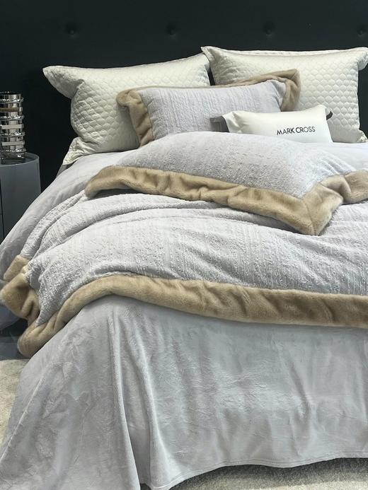 【𝐌𝐀𝐑𝐊 𝐂𝐑𝐎𝐒𝐒玛洛驰￨高奢暖绒立体浮雕熊极绒·融冬北极狐四件套】带来更透气、更保暖更防螨的睡眠体验WD 商品图2