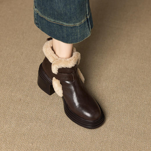 【预售5天】7.5cm 羊羔毛真皮厚底粗跟加绒短靴新款防滑保暖高跟马丁靴j60-1 商品图3