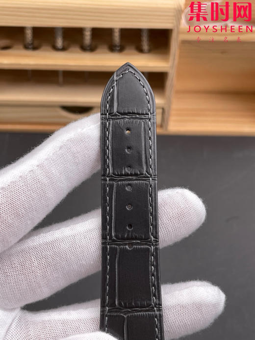 卡地亚新款 F1坦克系列WGTA0346 WGTA0357 WGTA0394 新款太阳纹坦克 男士腕表 小手腕福音 男女皆可佩戴 商品图7