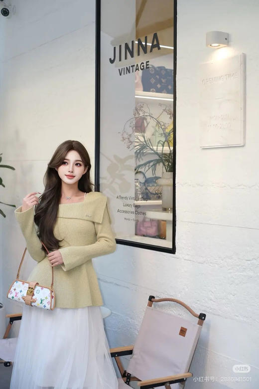 Lv 白三彩 老花 晚宴 腋下包 商品图2