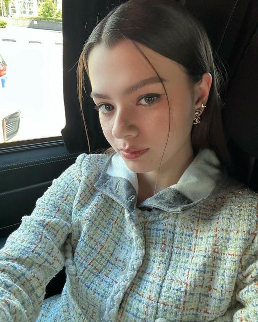 香奈儿 25C早春新款 小鱼双C耳钉（XTY） 商品图2