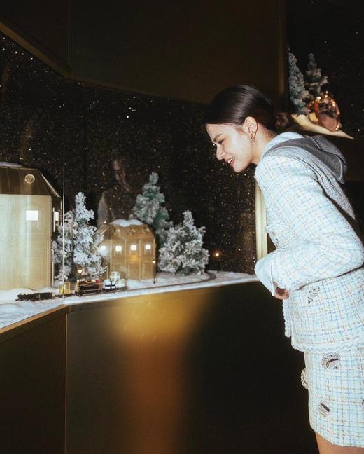 香奈儿 25C早春新款 小鱼双C耳钉（XTY） 商品图4