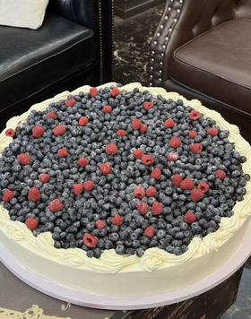 蓝莓𝑻𝒂𝒃𝒍𝒆 𝒄𝒂𝒌𝒆（需提前3天预订）