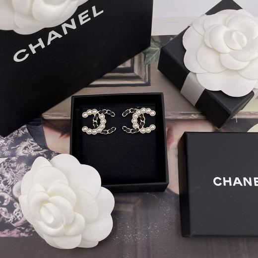 香奈儿 穿皮珍珠双c耳钉(XJ) 商品图0