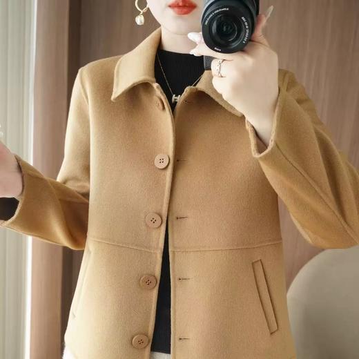 断码羊毛外套 商品图0