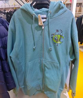 冠军 129.9元 运动卫衣 (线上线下同时在售不保证有货，活动款不退不换介意勿拍) 637244-TY