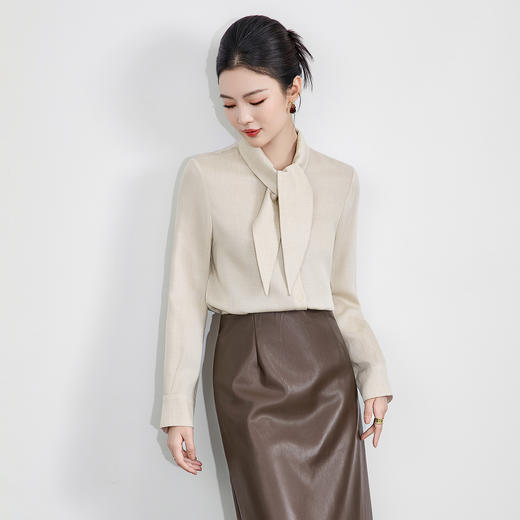 「高货wl」全新升级【铂金会员339/天猫459/差价120】(04721)洛诗琳天丝羊毛兔耳领衬衫2025秋冬新款通勤简约系带上衣 商品图0