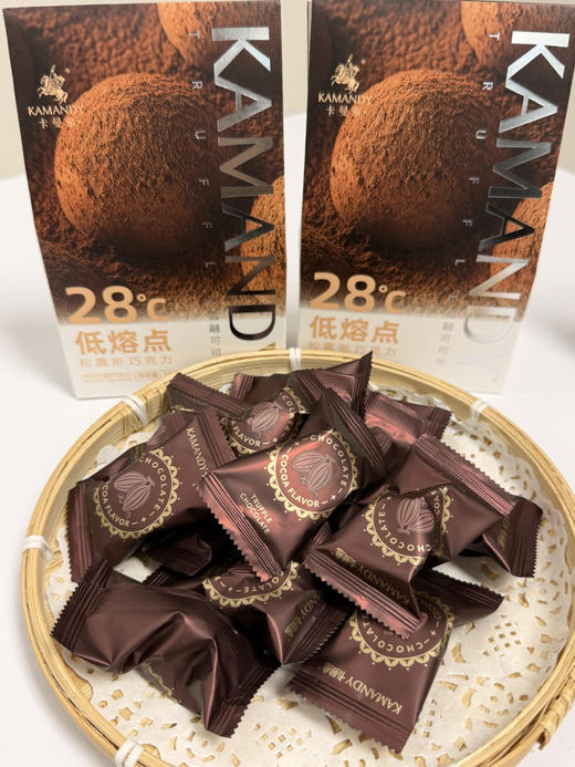 【卡曼帝28°C低熔点松露型巧克力】 福利品来了🔥 圣诞新年将至🧧🧧是不是还在为礼物发愁呢？ 推荐这款巧克力哦 🧱 送对巧克力🍫 既是「新意」也是「心意」❤️  商品图3