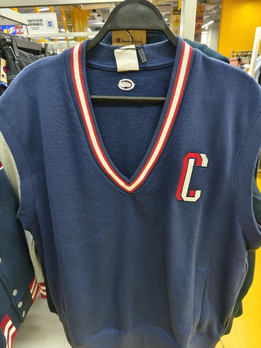 冠军 149.9元 针织背心 (线上线下同时在售不保证有货，活动款不退不换介意勿拍) 637445-TY 商品图0