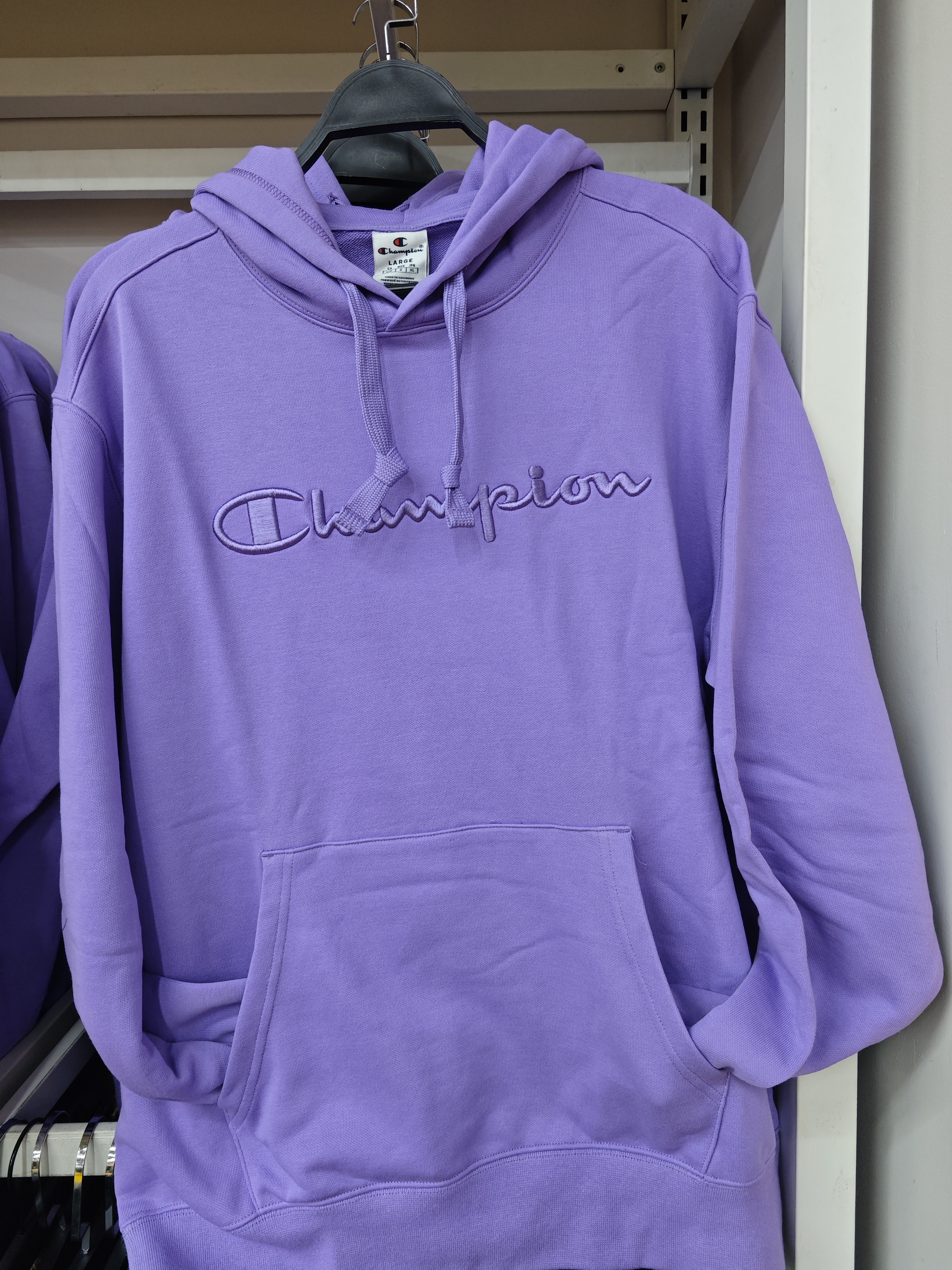 冠军 149.9元 运动卫衣 (线上线下同时在售不保证有货，活动款不退不换介意勿拍) 637345-TY