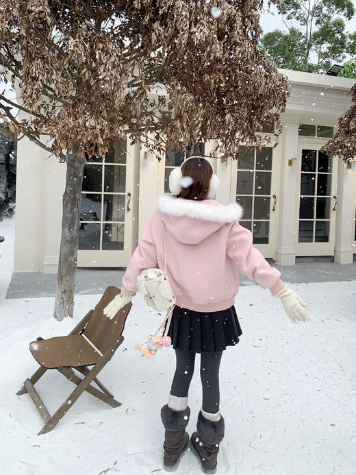 <曾小咸推荐>现货秒杀 ！微信超特价！韩系毛绒连帽毛呢外套 日常369.99 立减180 秒杀189.99！！ 商品图5