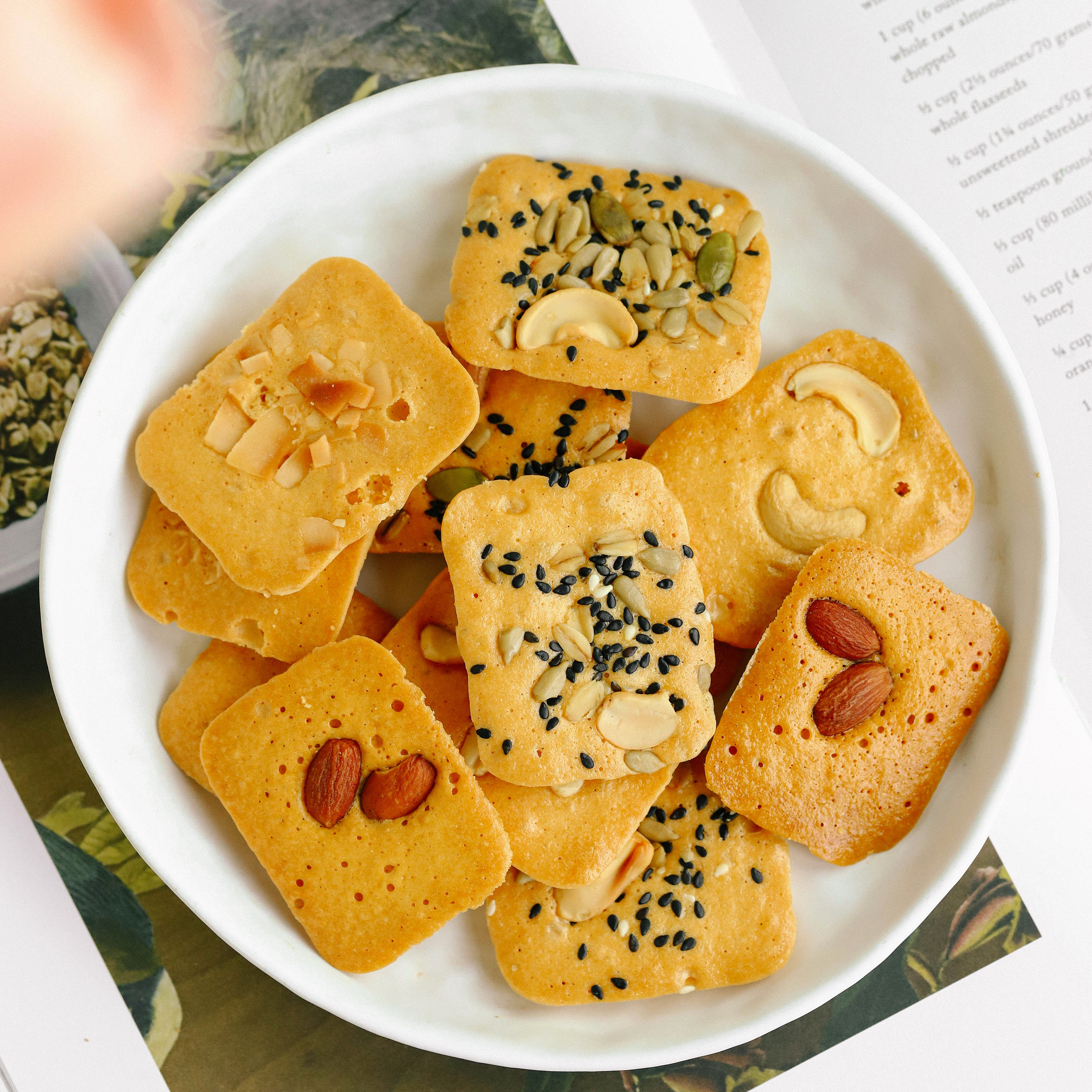 【包邮】 奶香+坚果香的结合 多口味坚果芙脆饼干，四种口味四种坚果任选！