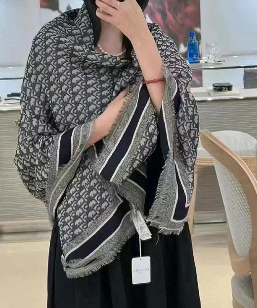 迪奥 D字母图案羊绒方巾 披肩（DSX） 商品图7