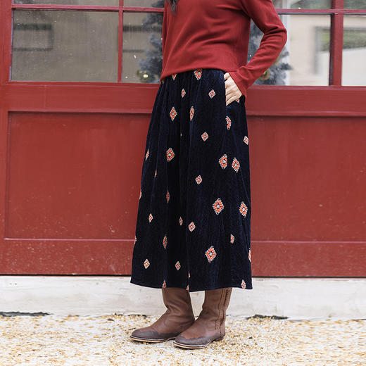 绽放860朵/绣花灯长半裙·棉灯芯绒几何刺绣双层加厚版长半裙新款 商品图0