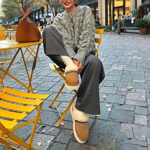 keke费尔岛风奢暖云朵绒棉拖鞋 | 男女同款、多色可选、轻盈保暖、复古百搭 商品图2