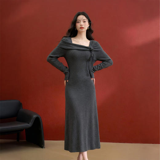 西遇法式长袖连衣裙女秋季新款名媛气质花朵针织收腰长裙V0055473 商品图1