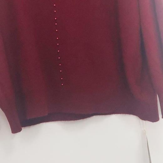 VIVIAN LIU薇薇安刘C2556302秋女装新款时尚圆领钉珠宽松毛衣 商品图3