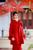 【新年红大运（澳洲羊毛）】新中式国风造型，可拆卸飘带蝴蝶结领设计，单排金属金扣点缀，正红色调衬肤显白，中长款H型廓形包容各种身形。甄选羊毛面料，柔软垂坠且保暖性强 商品缩略图6