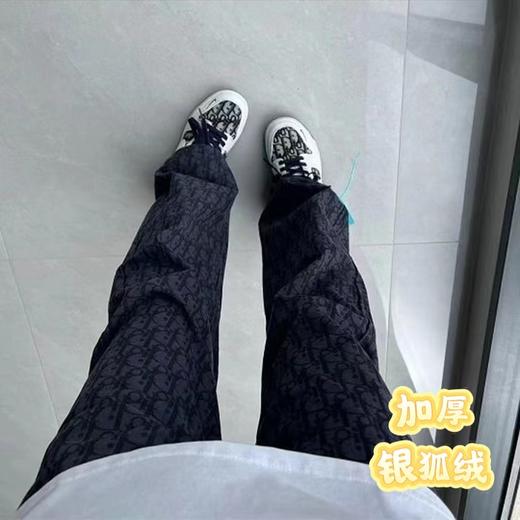D1216100秋冬新款限定老花暗纹提花满印高街宽松直筒加绒休闲裤长裤 商品图5