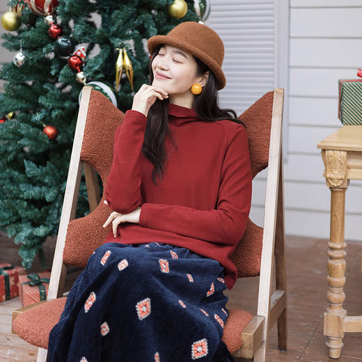 特绽放854朵/贝壳绣高领打底衫·绒感保暖打底长袖T恤女内搭新款 商品图1