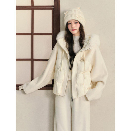 鹿向南【1217/20:00新品】杏色羽绒服 商品图3