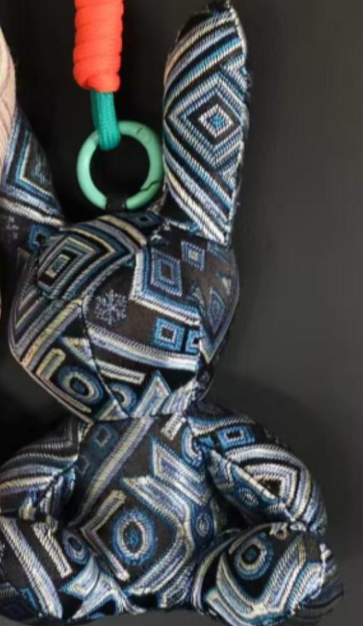 壮锦兔子挂件 商品图1