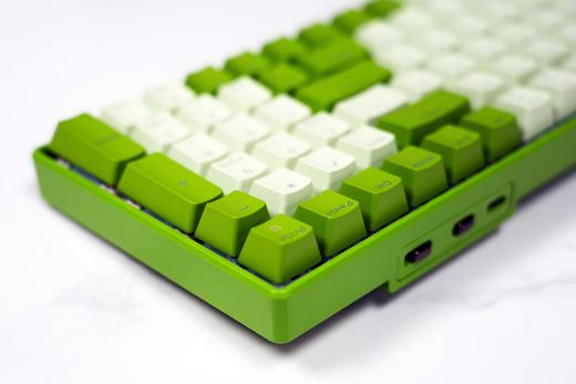 【颜色轴体随机】方正98键盘三模机械键盘 商品图0