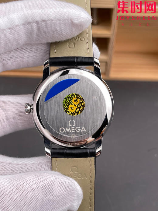 欧米茄AZ蝶飞系列多功能腕表 AZ碟飞动显 男士腕表 带来重大技术突破——不仅实现原装所有功能，就连大小厚度也与原装无异！ 商品图4