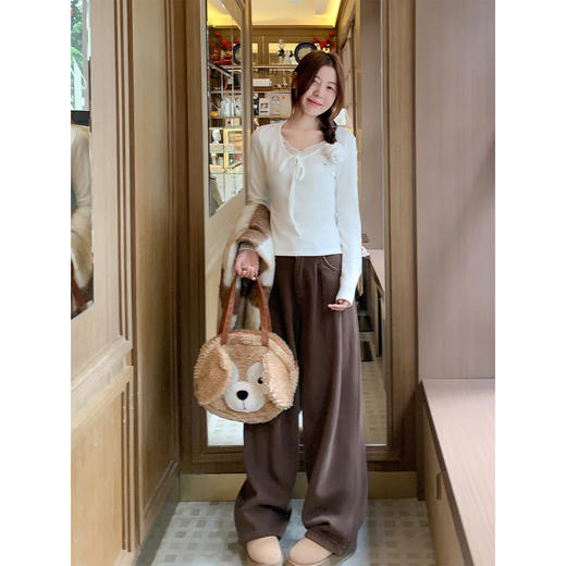 <曾小咸推荐>现货秒杀 ！微信超特价！v领蕾丝边打底衫 日常119.99 立减50 秒杀69.99！！ 商品图1