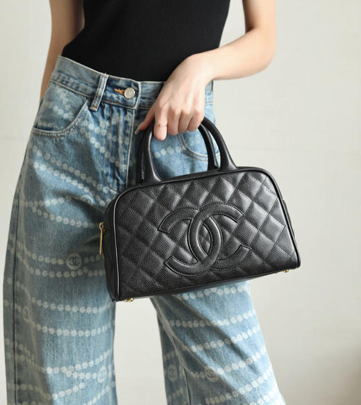 香奈儿 中古系列 手提保龄球鱼子酱黑色（LZ） 商品图2
