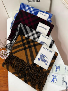 巴宝莉 新款苏格兰格纹羊绒围巾（DSX）