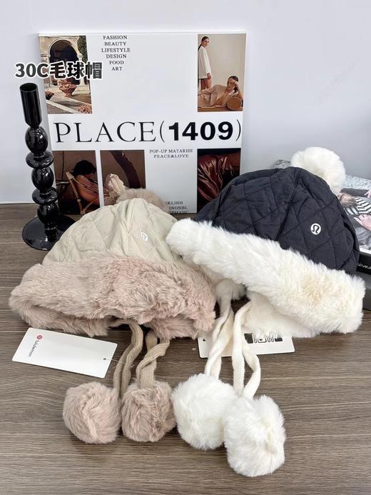 D121613内里加绒加厚护耳毛绒雷锋帽保暖帽毛球帽 商品图0