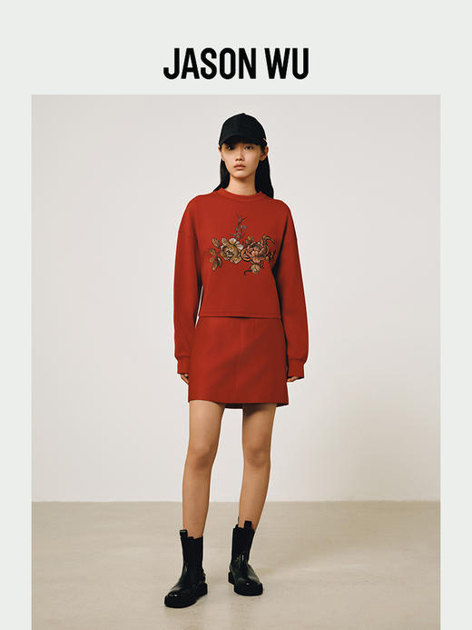 (秋季新品)【JASON WU】(多色)25年新款通勤印花刺绣短款上衣卫衣女 商品图1