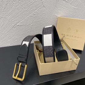 经典黄麻复古皮草元素，无论是休闲还是时装风，完全轻松驾驭，简单而复古大气