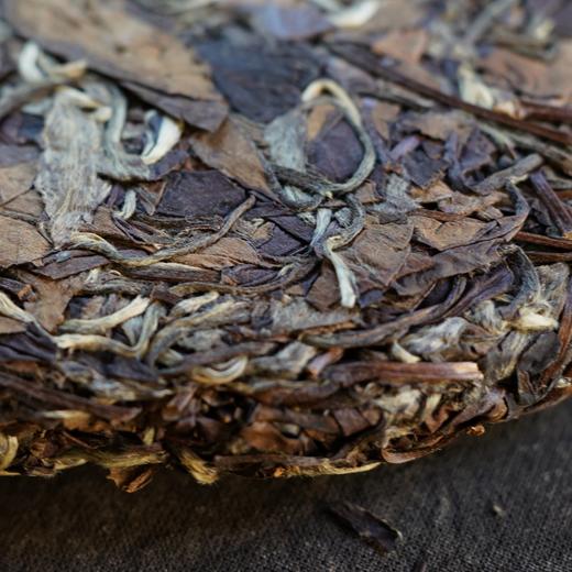 识年|老白茶  2012年福鼎寿眉茶饼 药香木质味糯甜  福鼎老白茶 商品图1