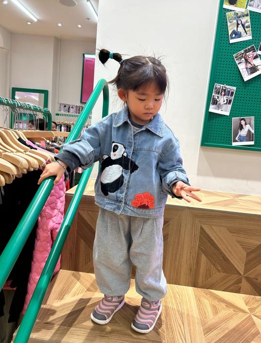 一店k（口碑推荐！仅售72小时！）好穿到爆！毛毛虫鞋子舒适度不用再说了吧？穿过的都懂，是儿童鞋里面蕞好穿的一款！小孩哥小孩姐勇闯冰天雪地 加绒版一脚蹬毛毛虫运动鞋 商品图9