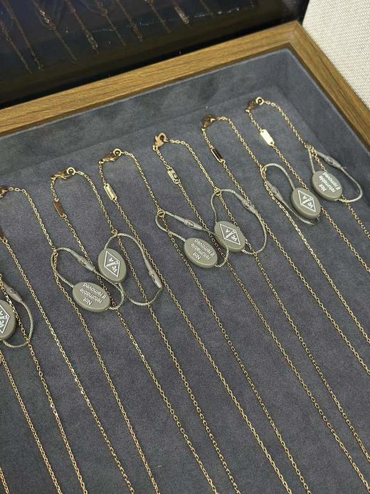 D121646新款2025圣诞四叶草天然粉色贝母项链 商品图10