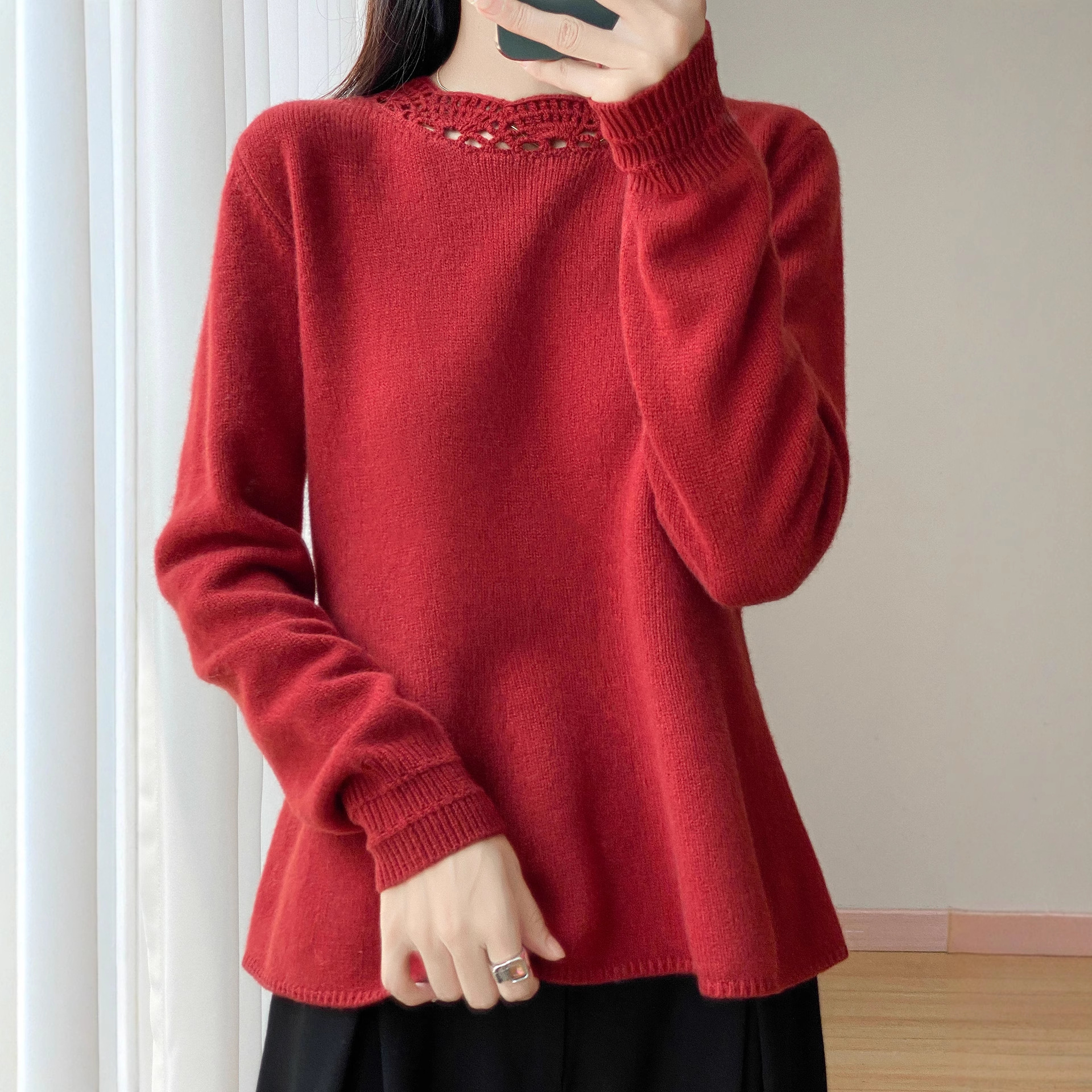 「高货yt」全新升级【铂金会员293/天猫389/差价96】(13826)洛诗琳气质镂空钩花羊毛衫2025秋冬花边圆领针织毛衣女