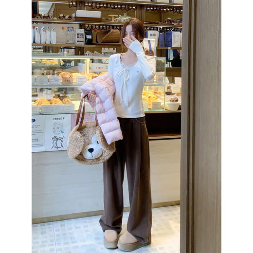 <曾小咸推荐>现货秒杀 ！微信超特价！v领蕾丝边打底衫 日常119.99 立减50 秒杀69.99！！ 商品图4