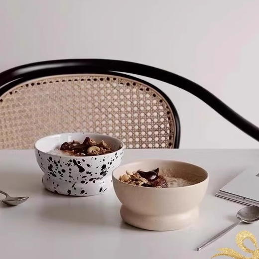 【2个】手工制作 高端品质 知名品牌爪兜 出口陶瓷沙拉碗  法式餐具陶瓷胖胖碗 轻食碗 商品图1