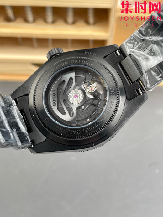 3T帝舵 碧湾系列 表径41mm 碧湾全黑武士背透男士腕表 暗夜之眼，窥见机械之美 商品图4