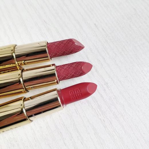 D121660复古千金色圣诞限定黑丝绒口红 商品图1