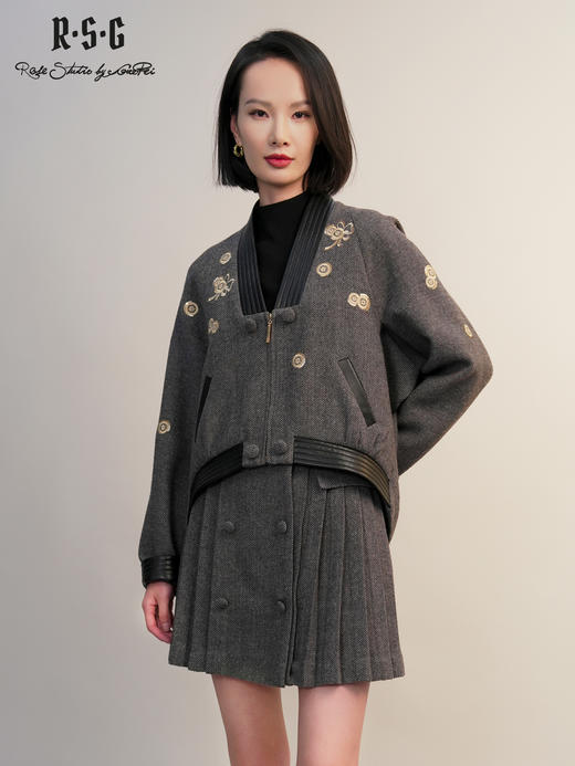 郭培成衣RSG「棕灰调织纹」毛呢拼皮铜钱刺绣套装2025秋冬新品 商品图0