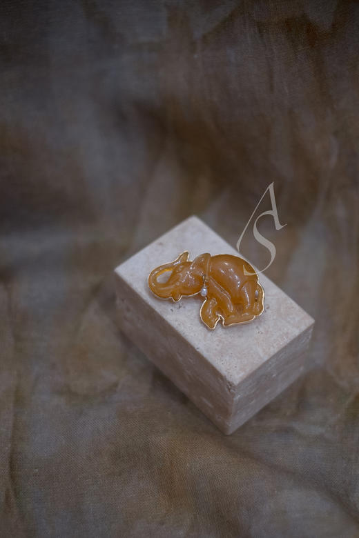 Beatriz Palacios 25AW 琥珀色珍珠耳环小象胸针 商品图0