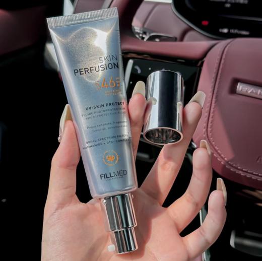 旅行小样！【菲欧曼轻透倍护防晒乳15ml】SPF46 PA+++的防护力全波段狙击紫外线，干敏皮上脸毫无压力，关键是光子后能直接上脸，红敏退的贼快，质地润而不油秒成膜  0109 商品图3